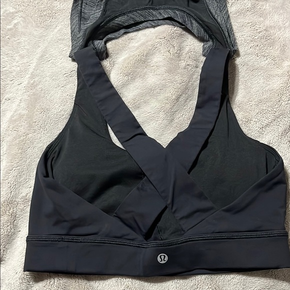Lululemon Black and Gray Sleeveless Athletic Tank Top and sports bra - Picture 3 of 5